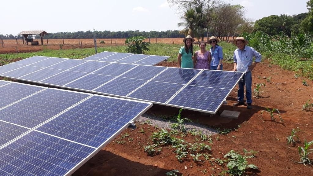 Agricultores familiares de Sinop investem em energia solar para baixar o custo da produção