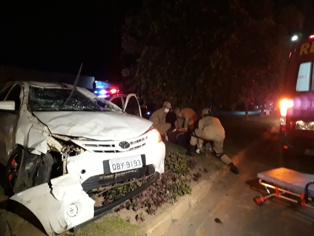 Colisão entre carros deixa uma vítima