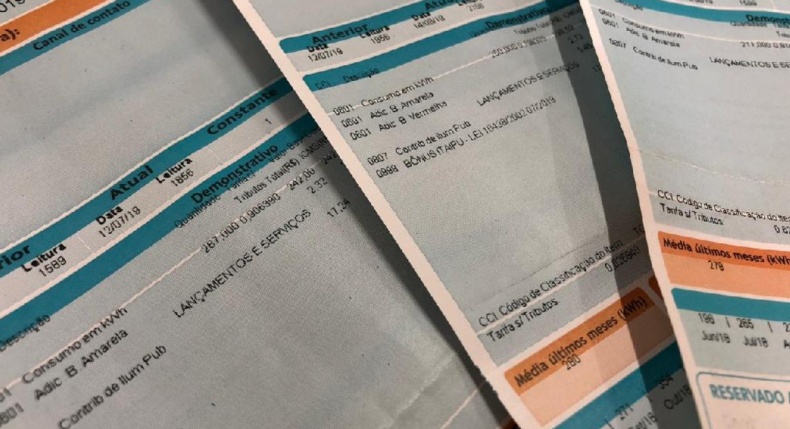 Procon-MT orienta consumidores que questionam faturas de energia de outubro