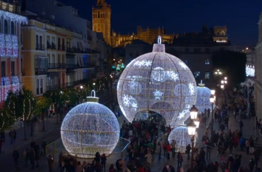 Decoração natalina em Sinop terá bola gigante