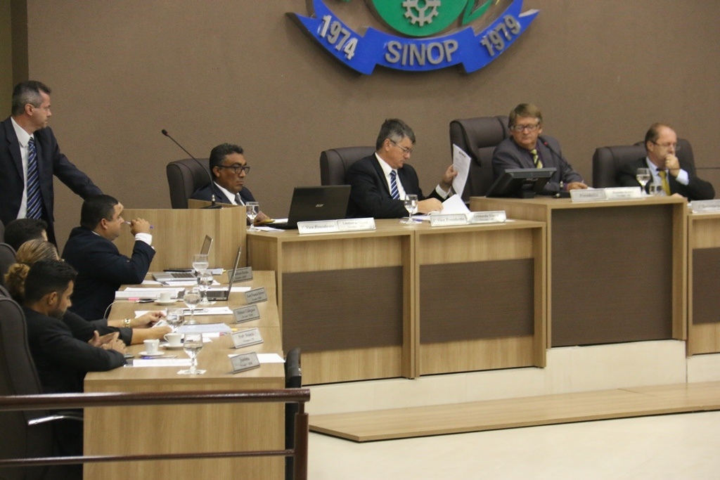 CPI vai investigar cargos públicos ocupados por parentes