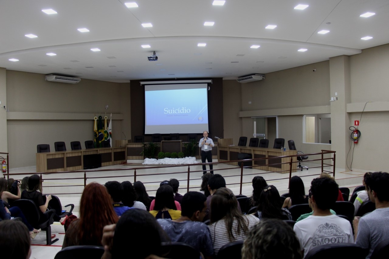 Medicina da UFMT discute saúde mental