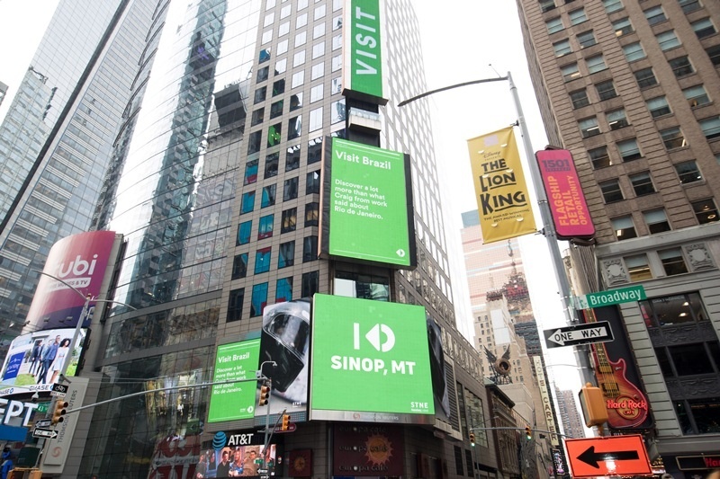 Sinop aparece nos painéis da Times Square
