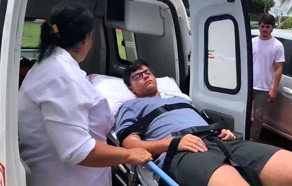 Filho de advogado morto em Sinop é levado para fazer o Enem em ambulância