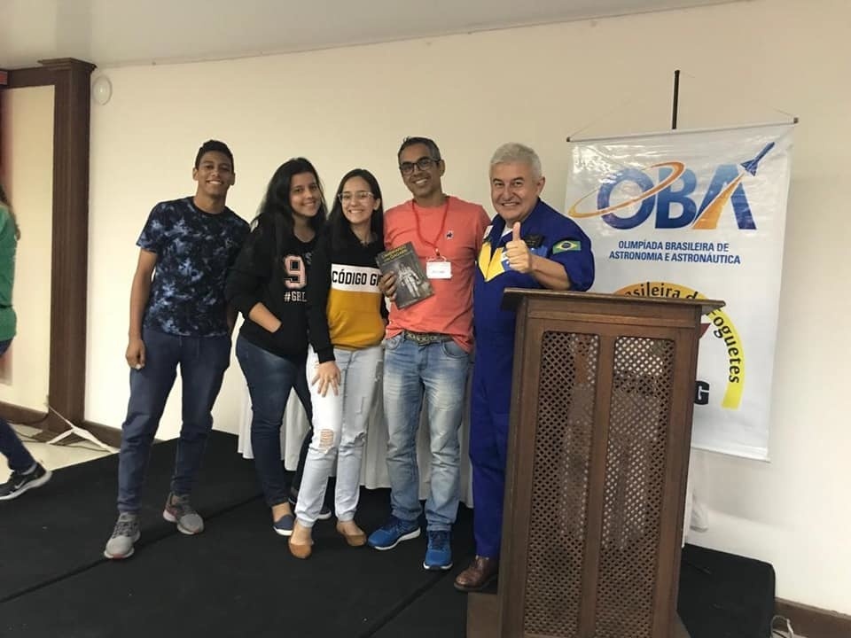 Escola pública de Sinop leva ouro com protótipo de foguete