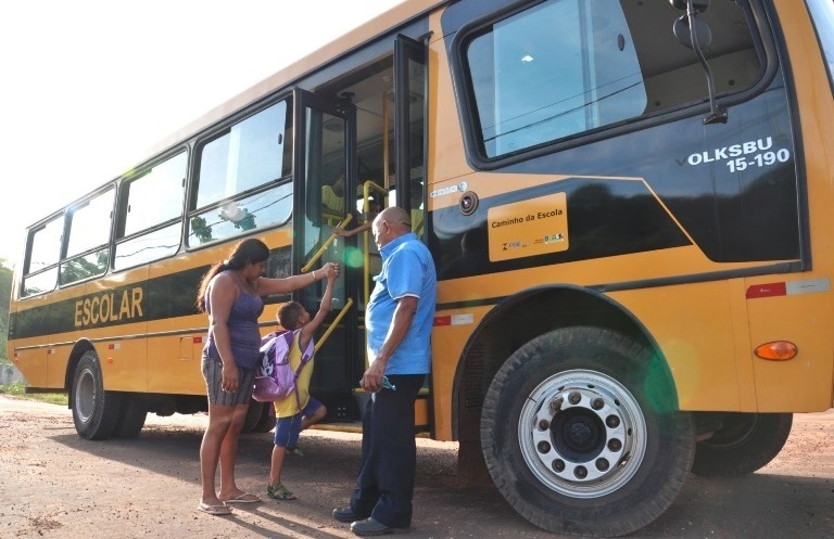 Ônibus do transporte escolar terão câmeras de segurança