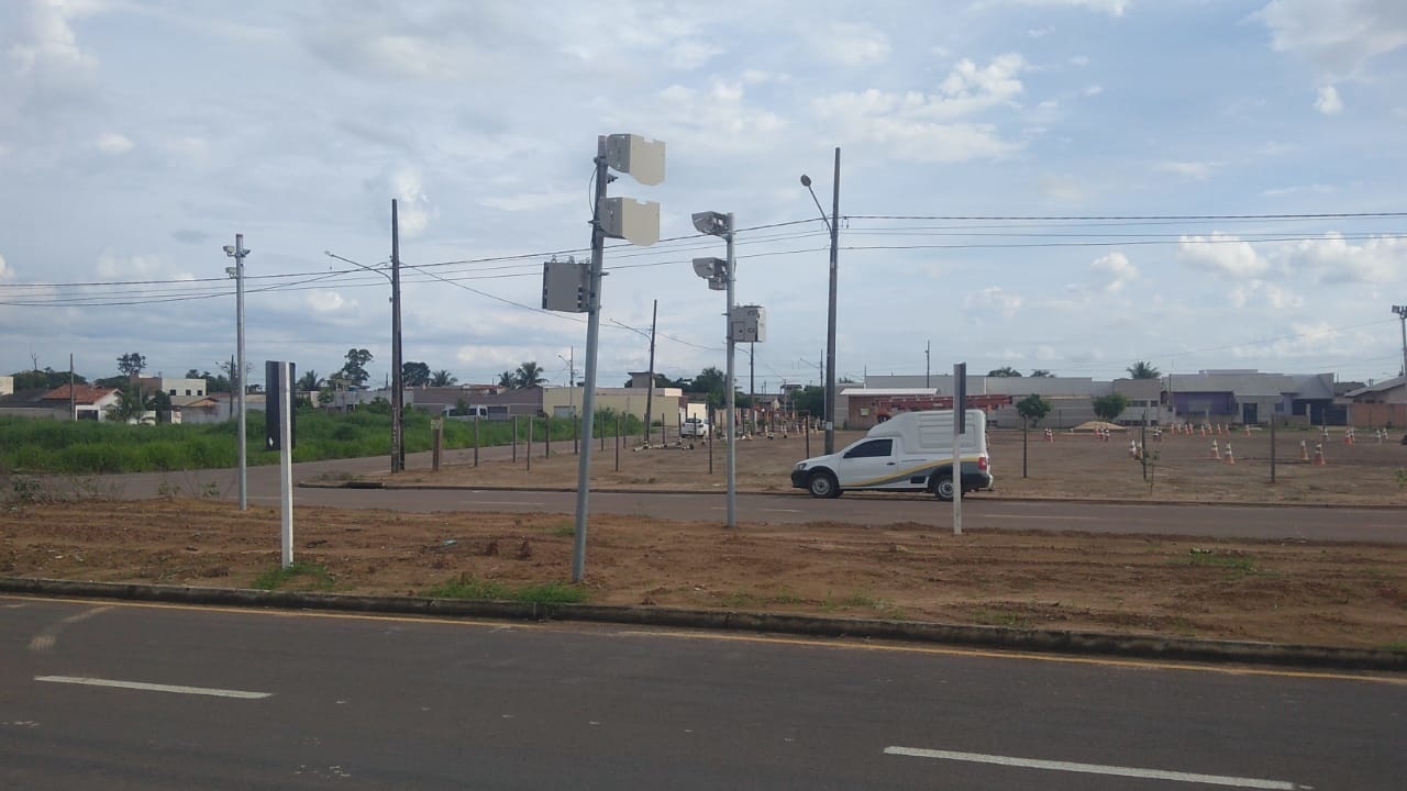 Câmeras são instaladas em radares para identificar autores de vandalismo