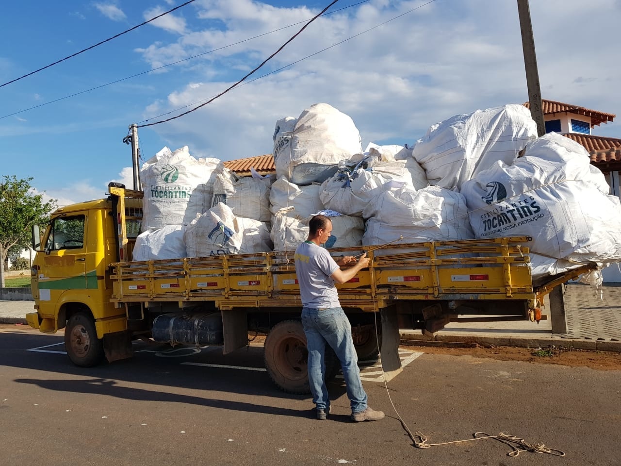 Projeto retira mais de 24 toneladas de recicláveis do meio ambiente