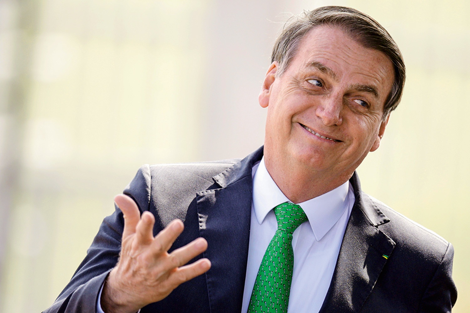 Bolsonaro diz que tendência no preço do combustível é se estabilizar