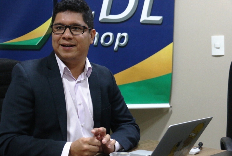 Novo escolhe economista de Sinop para disputar o Senado