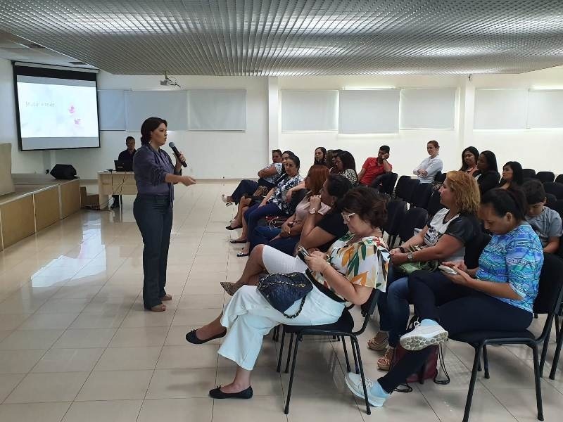 Ciclo de palestras abre a Semana da Mulher do Sinpol-MT