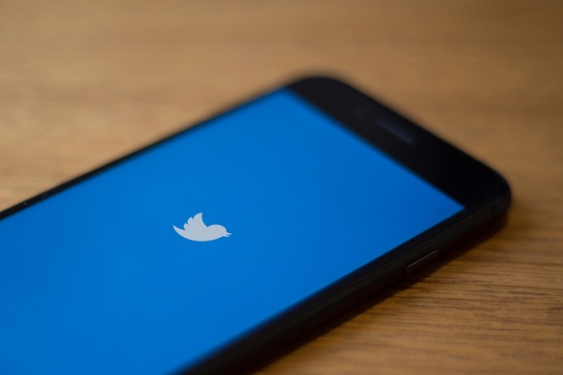 Twitter começa a testar função 'stories' para brasileiros