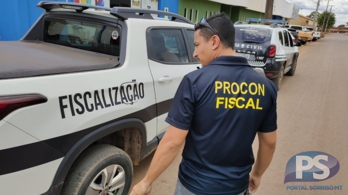 Mulher é presa por vender máscara com preço abusivo