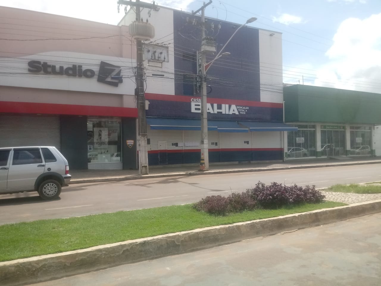 Comércio de Sinop começa semana com as portas fechadas