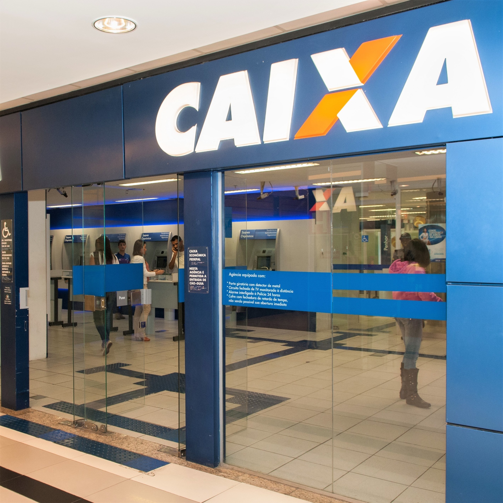 Procon faz alerta contra fraudes no cadastramento para auxílio emergencial
