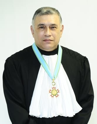 Desembargador de Mato Grosso assume comando do TRF1