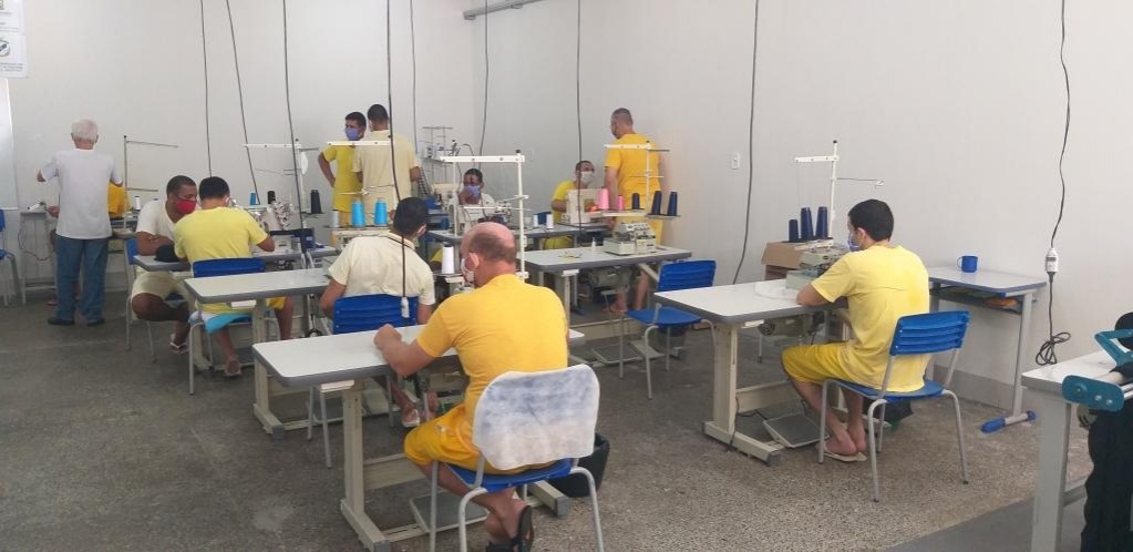 Máscaras feitas por presos serão utilizadas no Hospital Regional