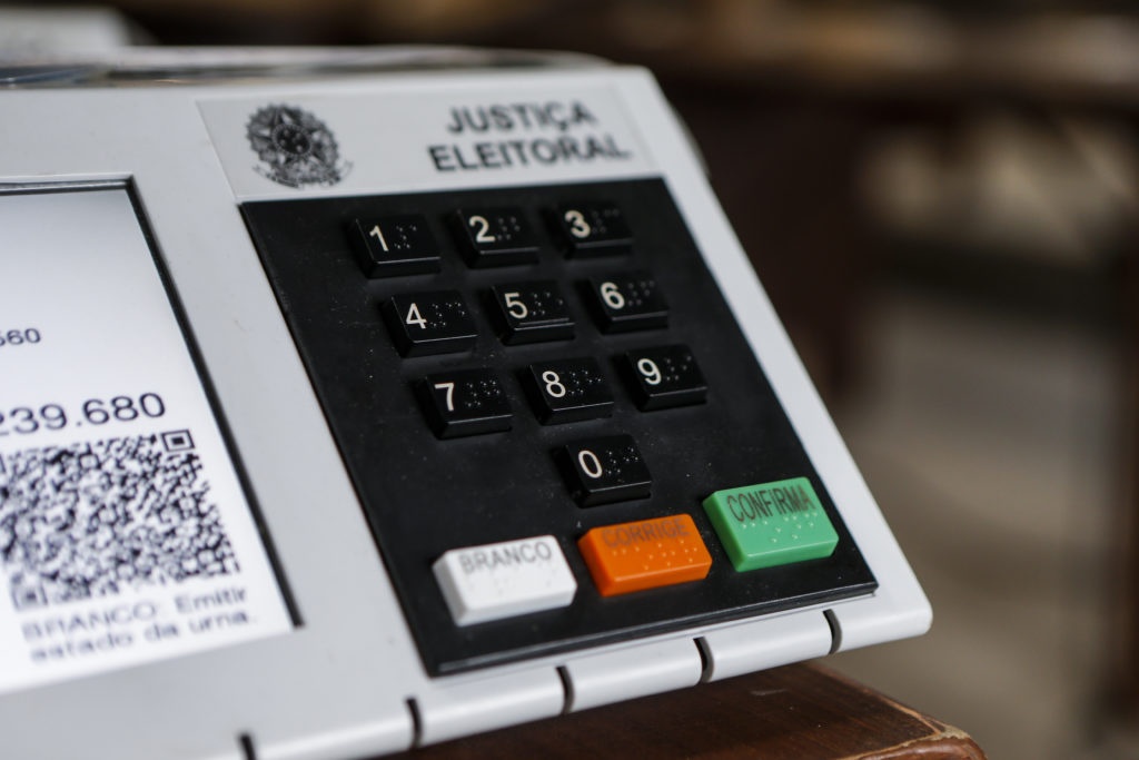 PEC para adiar as eleições já alcança 62% de aprovação