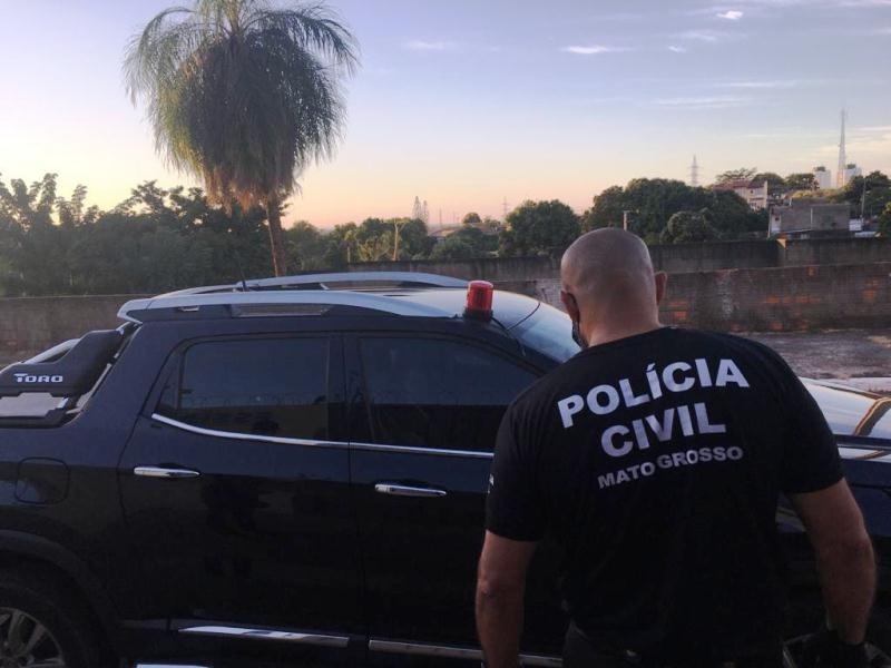 Polícia Civil cumpre ordens judiciais para apurar desvios de valores na Secretaria Municipal de Educação