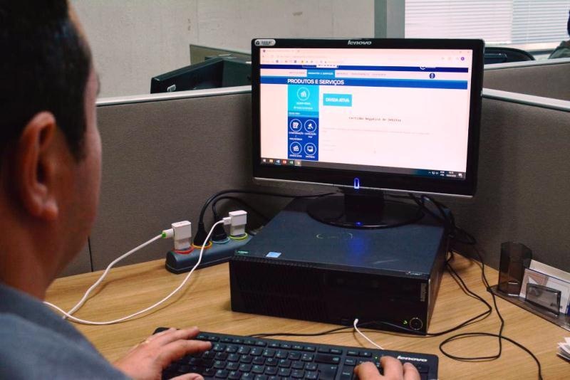 Consultas e negociações de dívida ativa podem ser feitas pelo site ou canais de atendimento da PGE