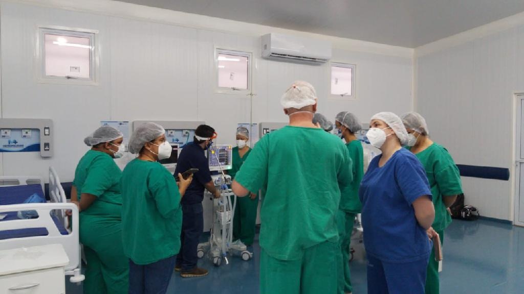 Fisioterapeutas são capacitados para usar respiradores
