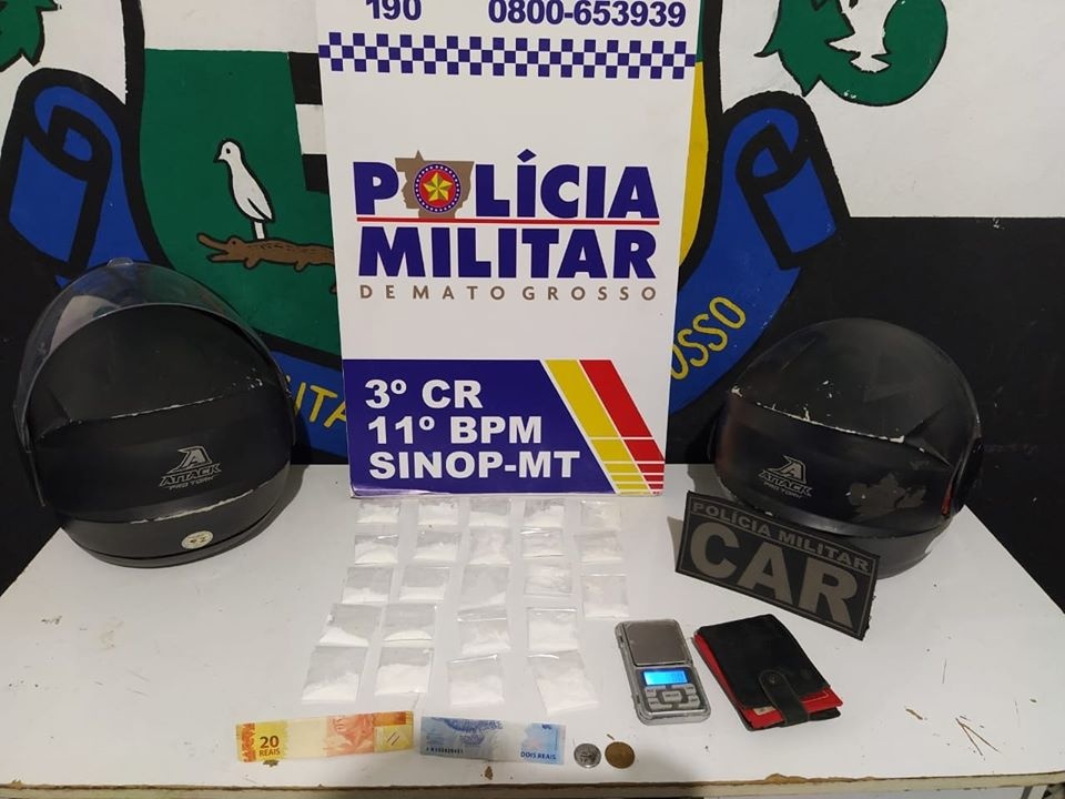 Após correr da PM, homem é preso com drogas e balança digital