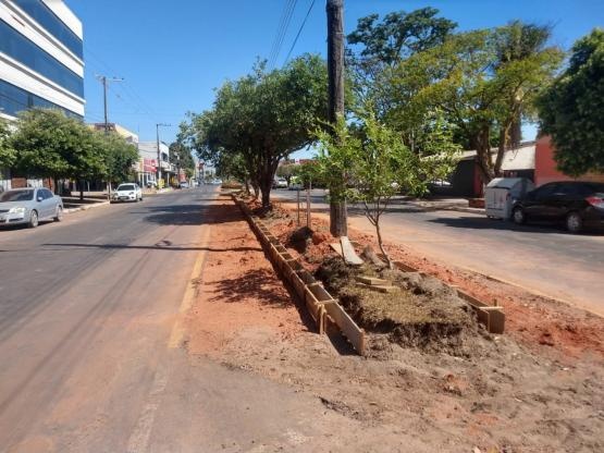Prefeitura amplia vagas de estacionamento no centro comercial