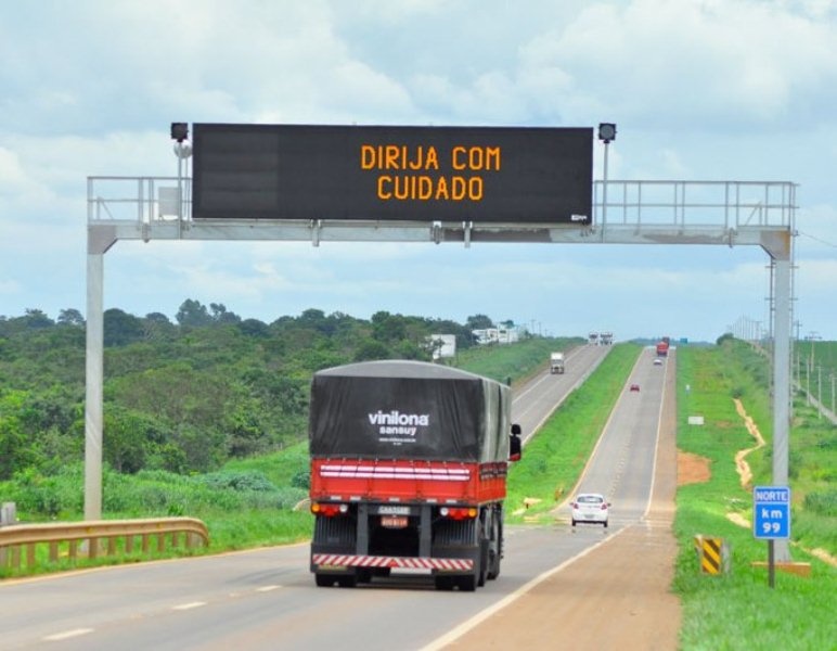 Rota do Oeste prevê aumento no fluxo de veículos de passeio durante feriado