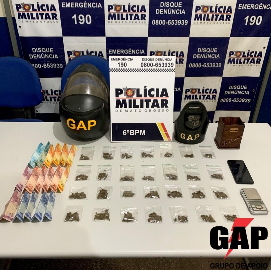 Dupla é presa com drogas em Cáceres