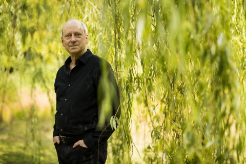 Michael J. Sandel: “Quem faz sucesso tende a achar que é graças a si mesmo”