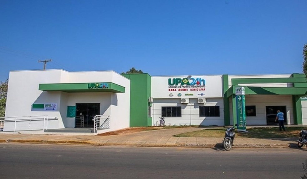 Mulher arranca lábios de namorado após discussão