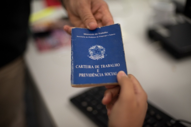 Rota do Oeste disponibiliza dez vagas de emprego em oito cidades de MT