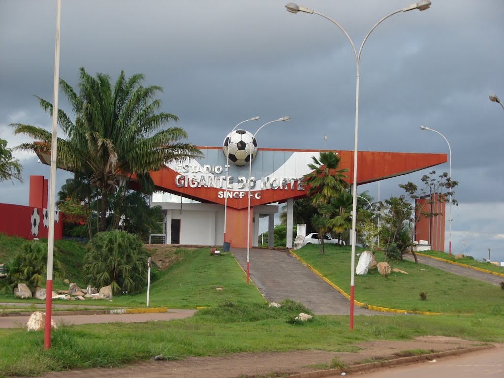 Sinop Futebol Clube participa de amistoso para intensificar preparo físico