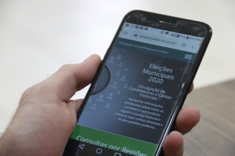 Eleitor pode pesquisar candidatos sem consumir dados de internet