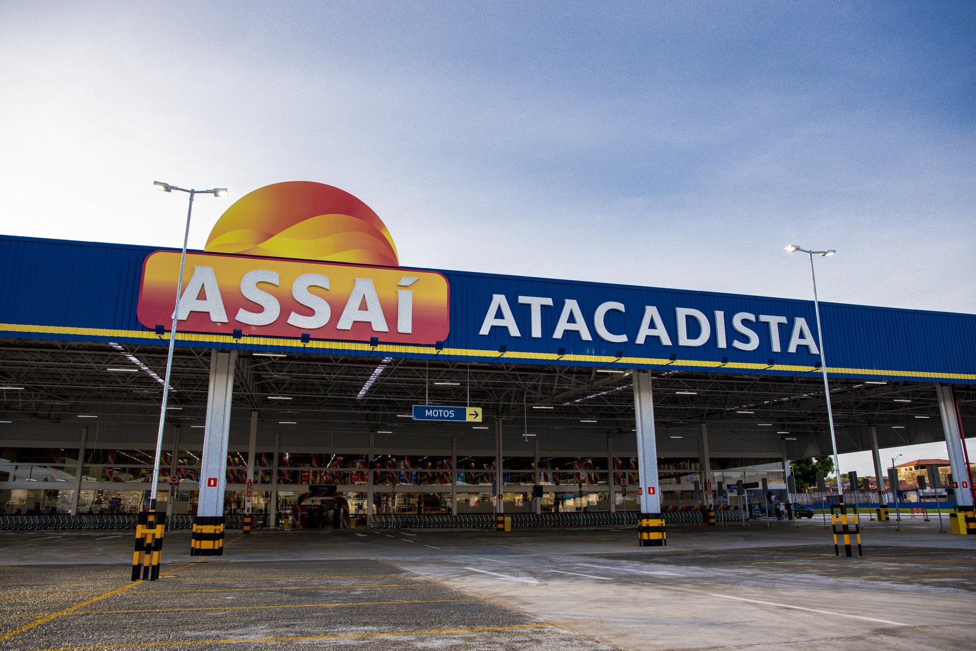 Assaí Atacadista prorroga período de inscrição para vagas de emprego