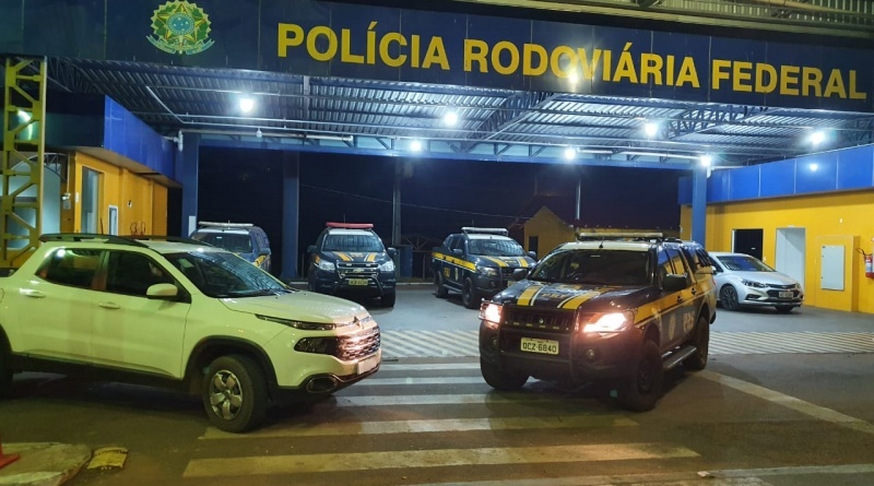 Pick-up roubada é recuperada pela PRF na BR-174