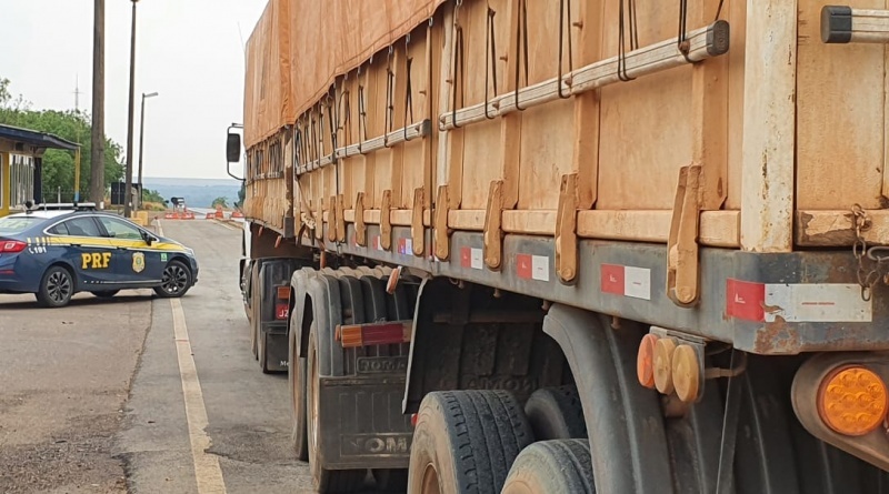 PRF recupera caminhão furtado em Nova Mutum