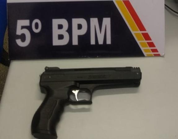 Menor suspeito de participar de roubo é apreendido pela PM
