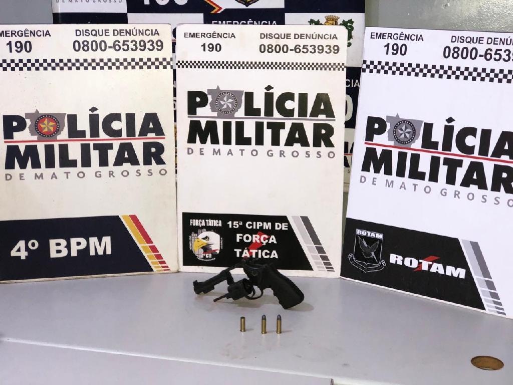 Homem aponta arma para policiais e acaba baleado em Várzea Grande
