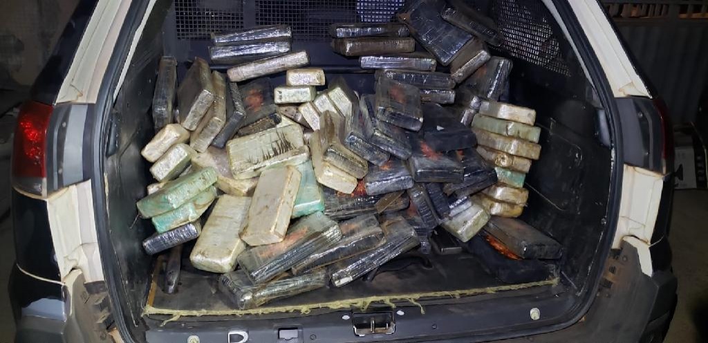 Quatro são presos por tráfico de drogas em Cuiabá