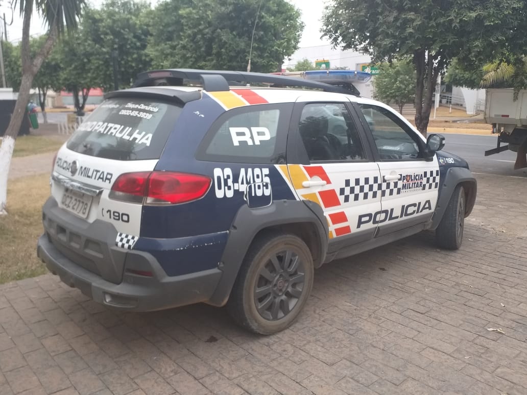 Homem é preso após esfregar órgão genital em adolescente