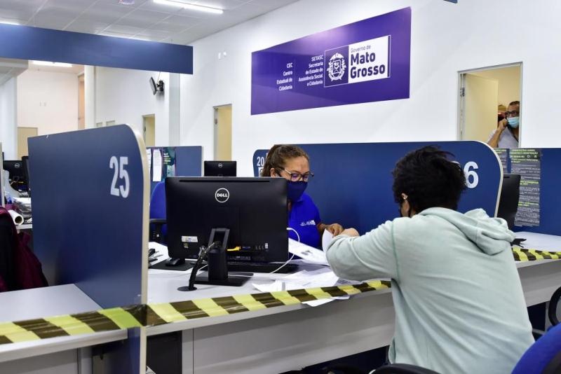 Painel de vagas do Sine MT oferta mais 1,7 mil oportunidades nesta semana