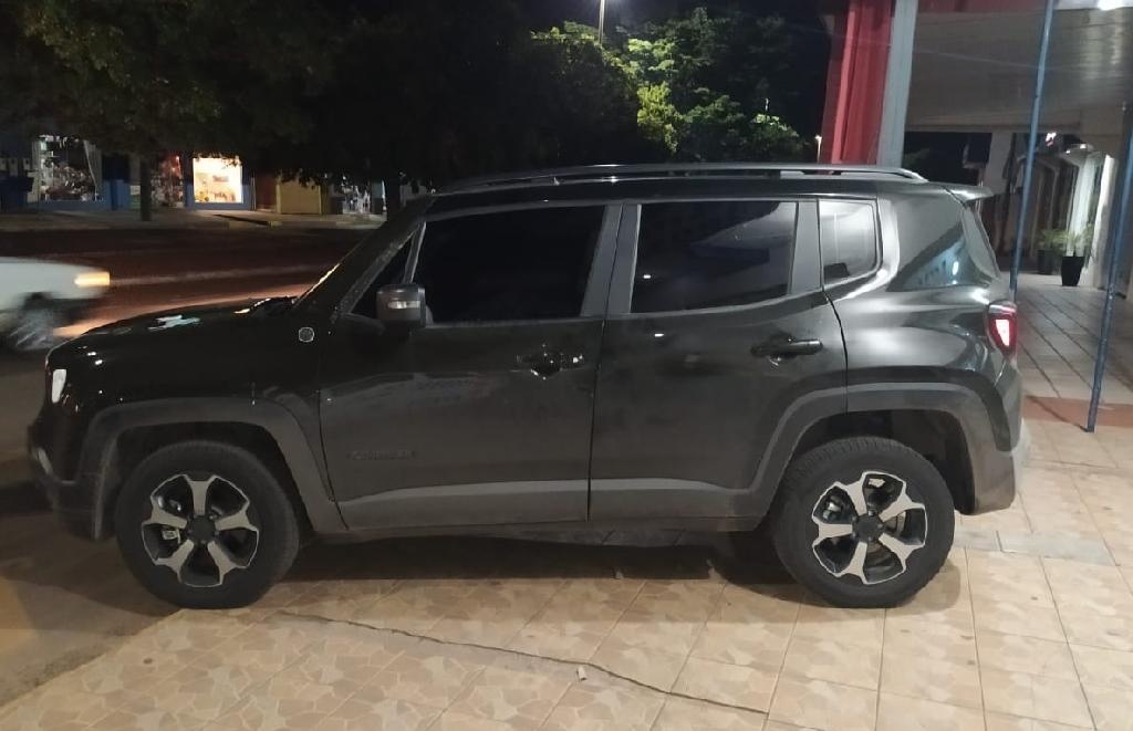 PM prende homem com carro roubado na MT-246 em Barra do Bugres