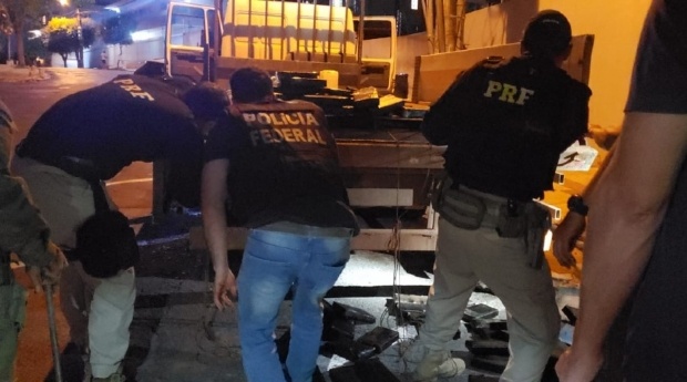 Polícia apreende 407,150 kg de cocaína em MT