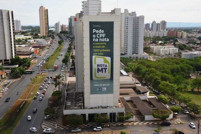 Consumidores concorrem a prêmios de R$ 500 e R$ 10 mil nesta quinta-feira (12)