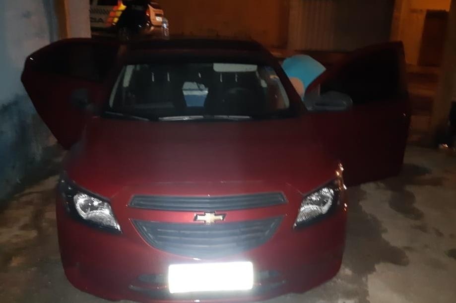 Veículo roubado é recuperado pela PM em Cuiabá
