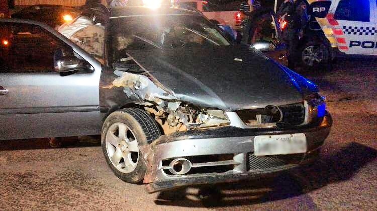 Colisão entre carros deixa dois feridos em Sinop