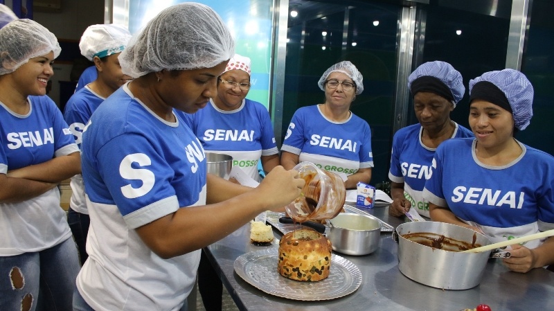 Senai Sinop está com inscrições abertas para curso de produção de panetones