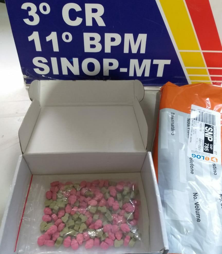 Sinop: PM localiza tablete de maconha e comprimidos de ecstasy em encomendas de transportadora