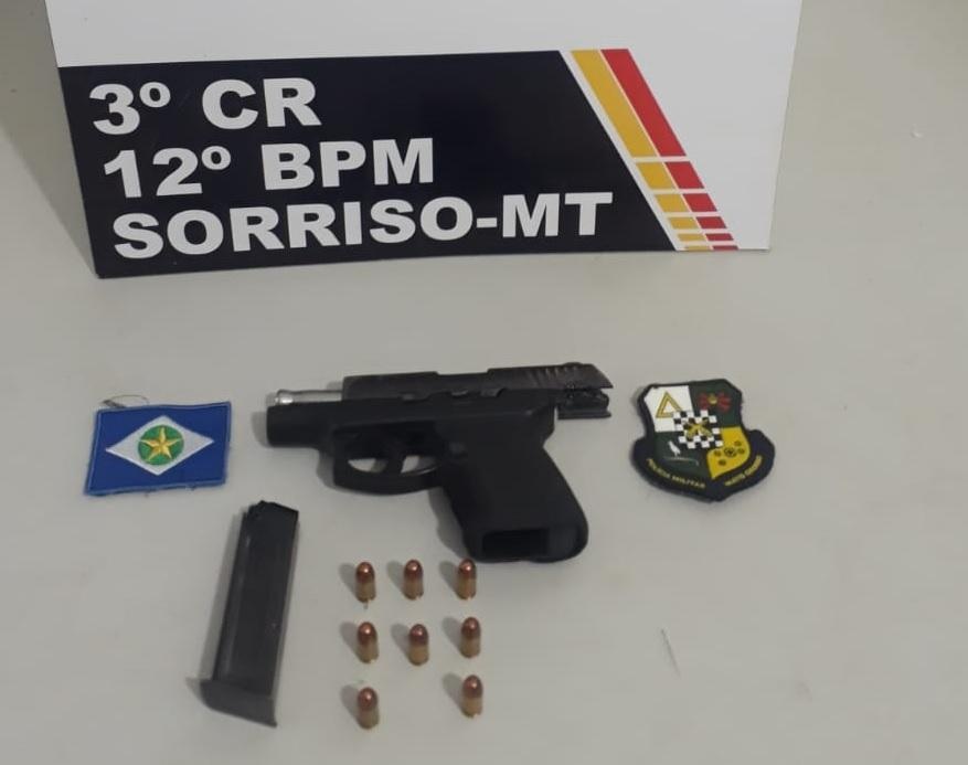 Dupla é detida por porte ilegal de arma de fogo depois de ocorrência de acidente de trânsito
